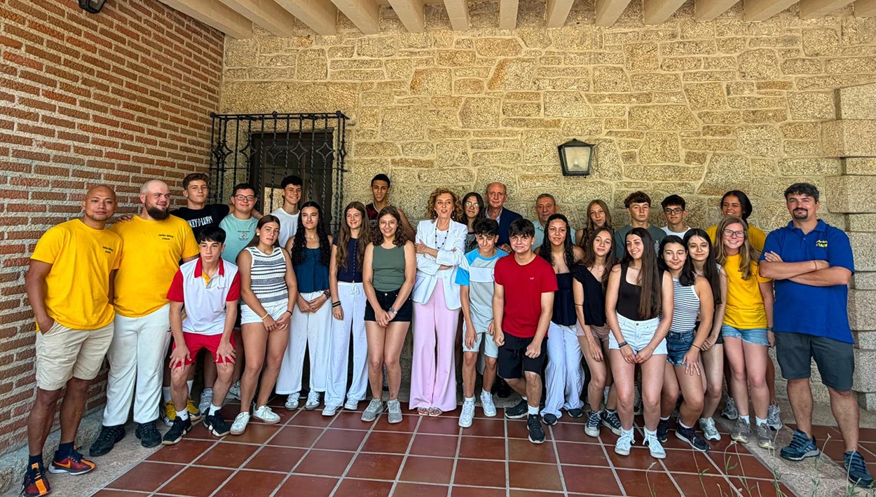 Villarino de los Aires reúne a los mejores alumnos de Castilla y León en un programa de inmersión en inglés